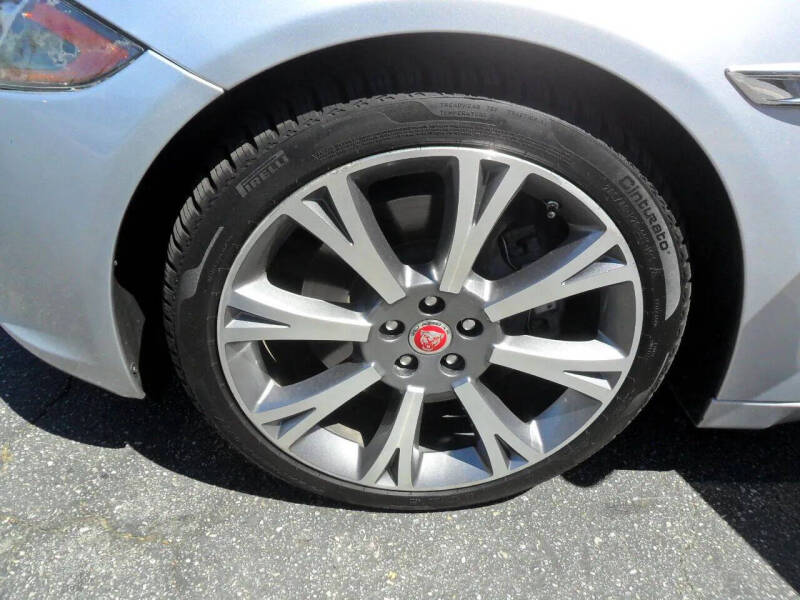 2017 Jaguar XJL Portfolio