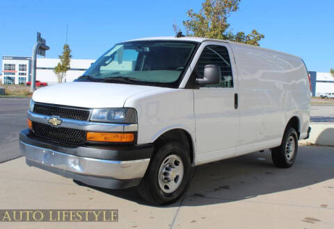 2023 Chevrolet Express 2500