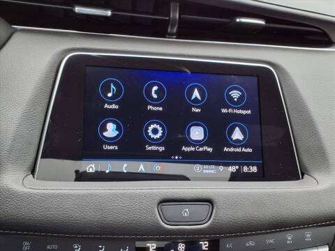 2023 Cadillac XT4 Premium Luxury