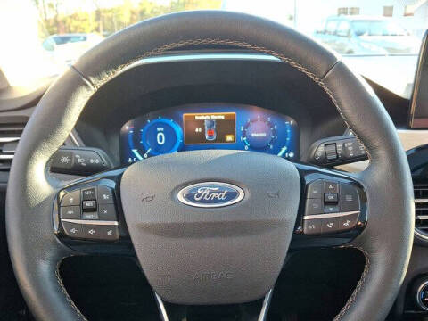 2021 Ford Escape Titanium