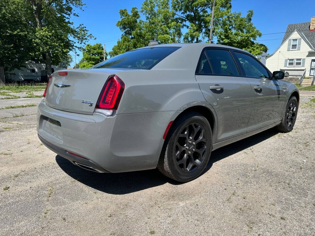 2019 Chrysler 300 for sale at SRL SAHER in Lorain, OH