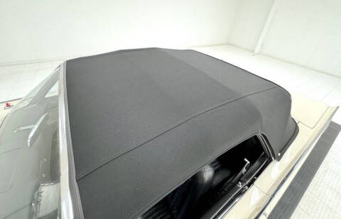 1961 Ford Thunderbird