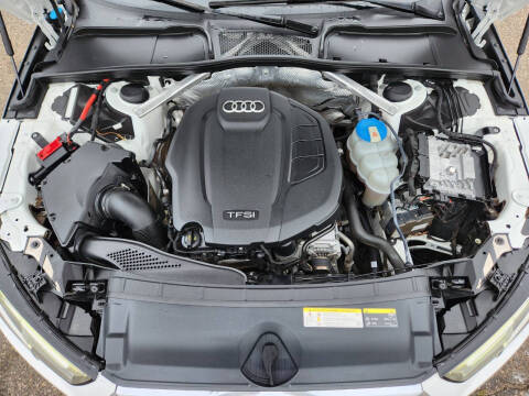 2017 Audi A4 2.0T quattro Premium Plus