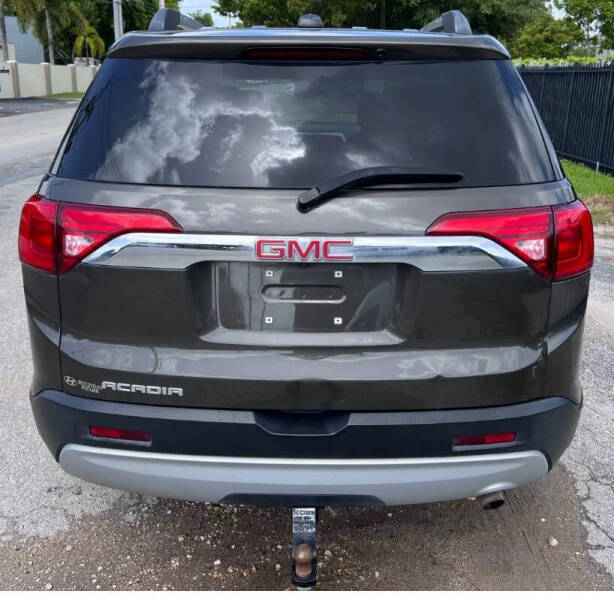 2019 GMC Acadia SLE-2