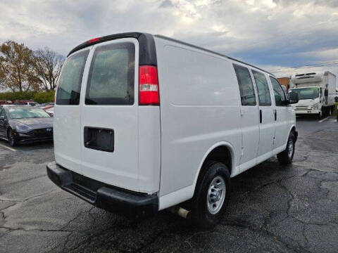2017 Chevrolet Express 2500