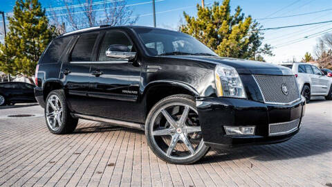 2013 Cadillac Escalade for sale at MUSCLE MOTORS AUTO SALES INC in Reno NV