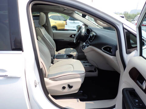 2017 Chrysler Pacifica Limited