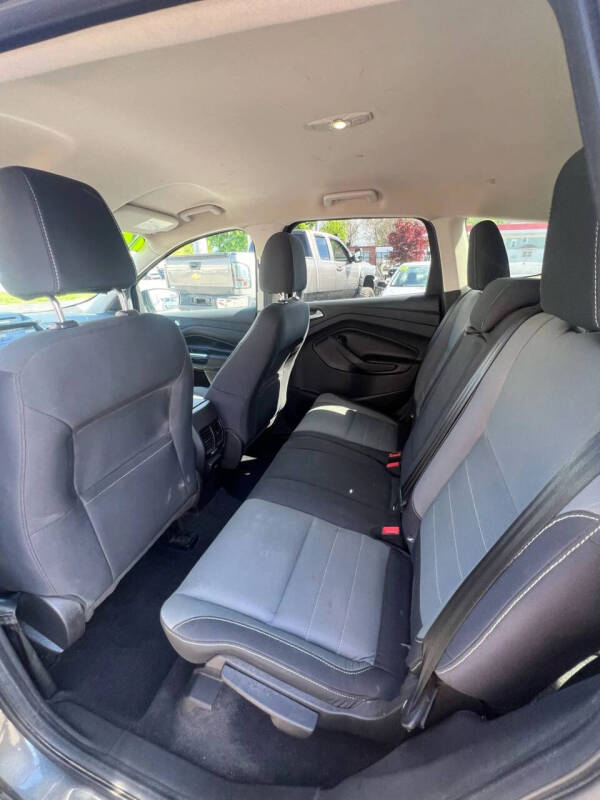 2016 Ford Escape SE