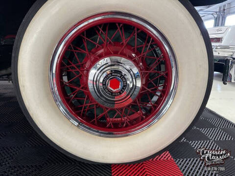 1932 Packard 902 Straight Eight Coupe