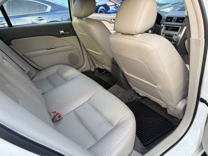 2011 Ford Fusion SEL