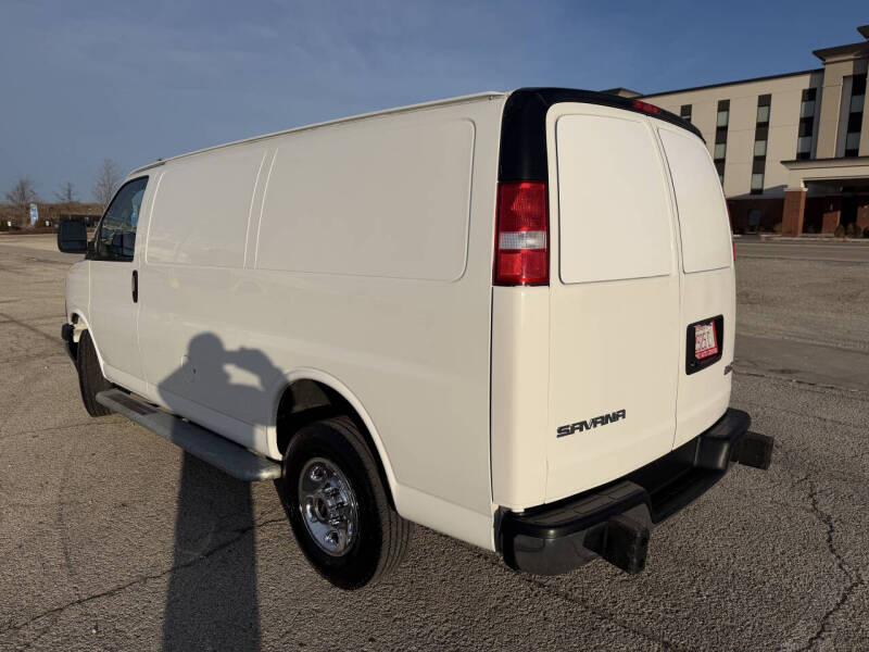 2024 GMC Savana 2500