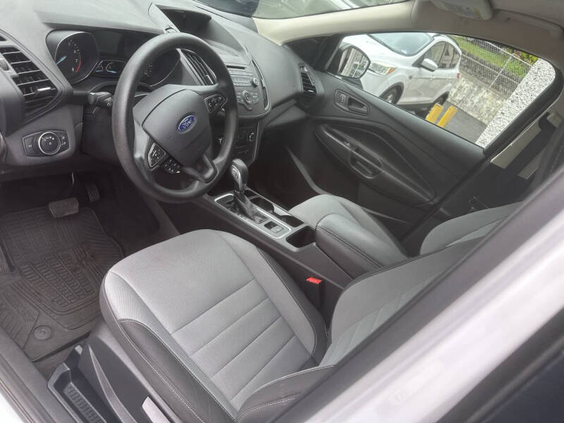 2017 Ford Escape S