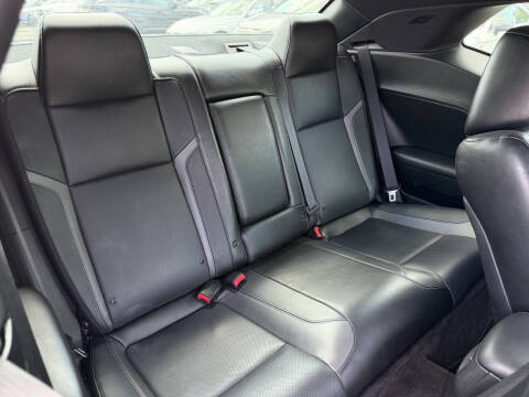 2018 Dodge Challenger R/T Plus