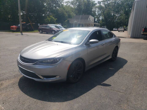 2015 Chrysler 200 for sale at Hometown Automotive Service & Sales in Holliston MA