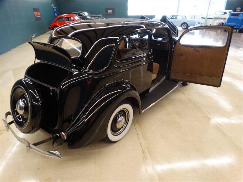 1936 Ford Tudor