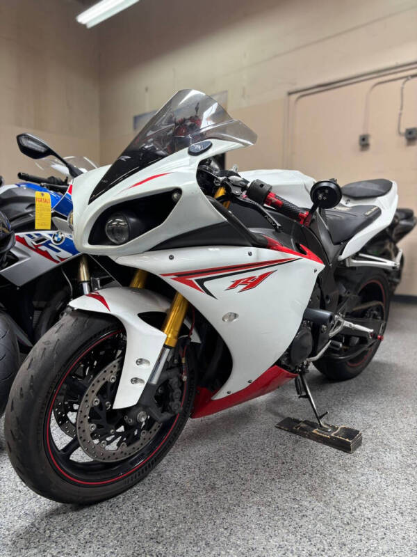 2009 Yamaha YZF-R1