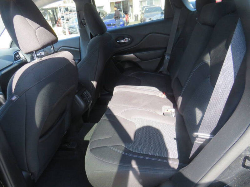 2020 Jeep Cherokee Latitude