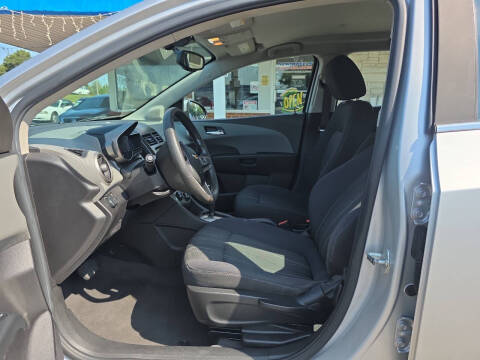 2015 Chevrolet Sonic LT Auto