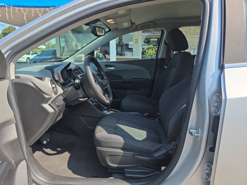 2015 Chevrolet Sonic LT Auto