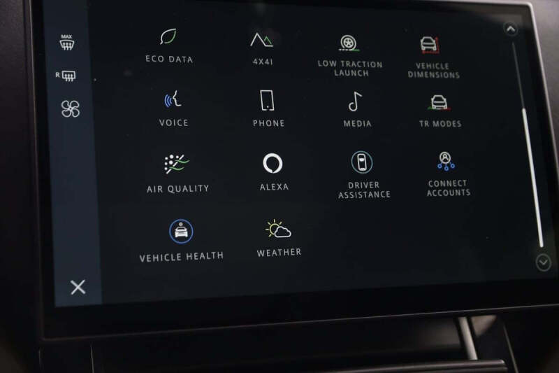 2024 Land Rover Range Rover Evoque P250 Dynamic SE