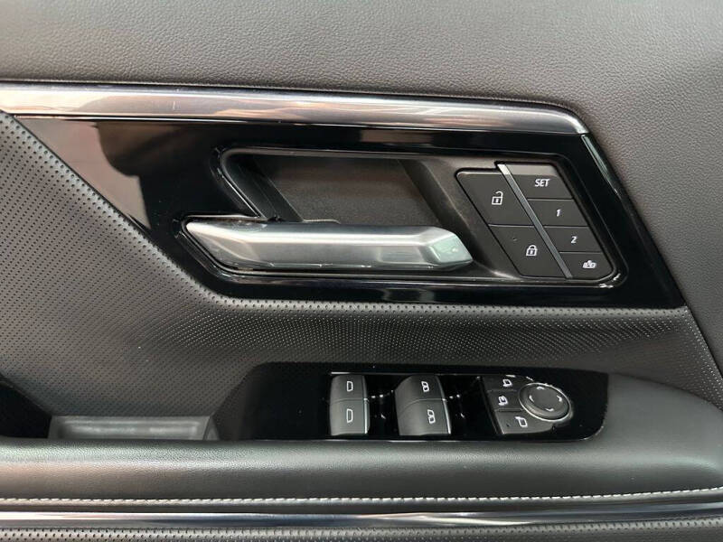 2025 GMC Sierra EV Denali