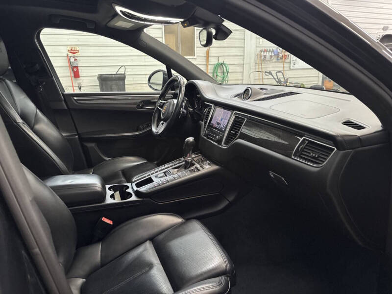 2018 Porsche Macan GTS