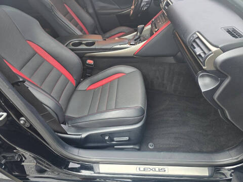 2019 Lexus IS 300