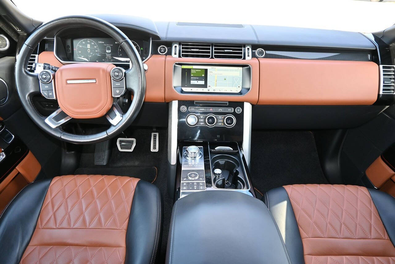 2017 Land Rover Range Rover 31