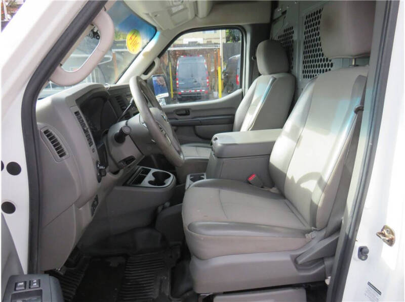 2014 Nissan NV