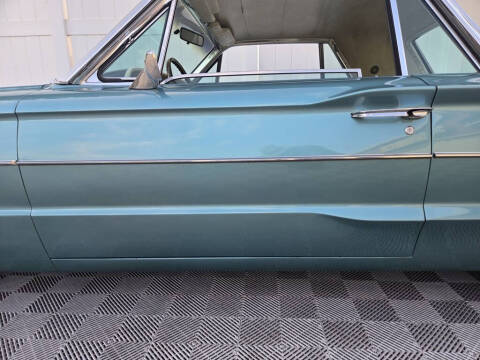 1964 Ford Thunderbird