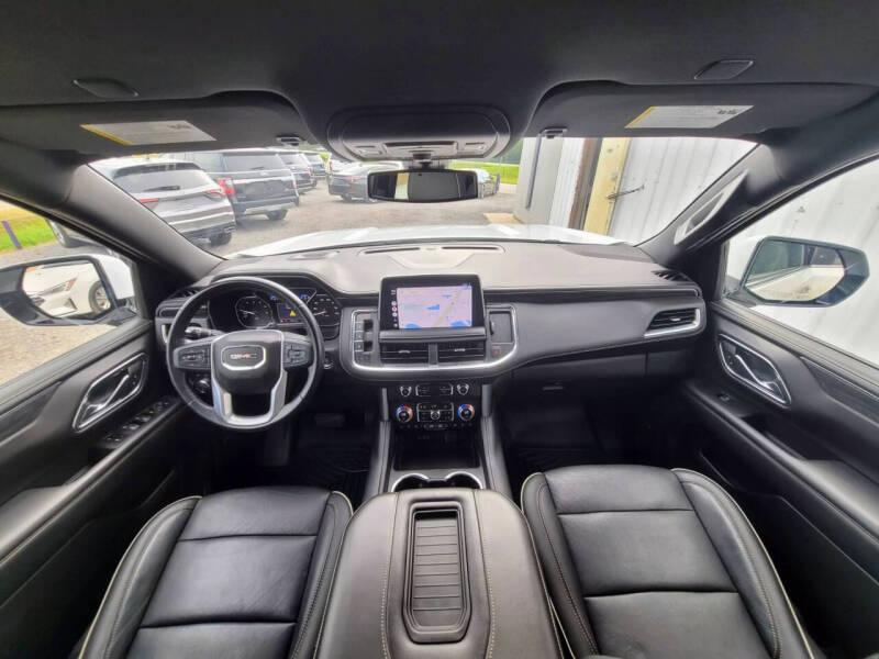 2021 GMC Yukon XL SLT