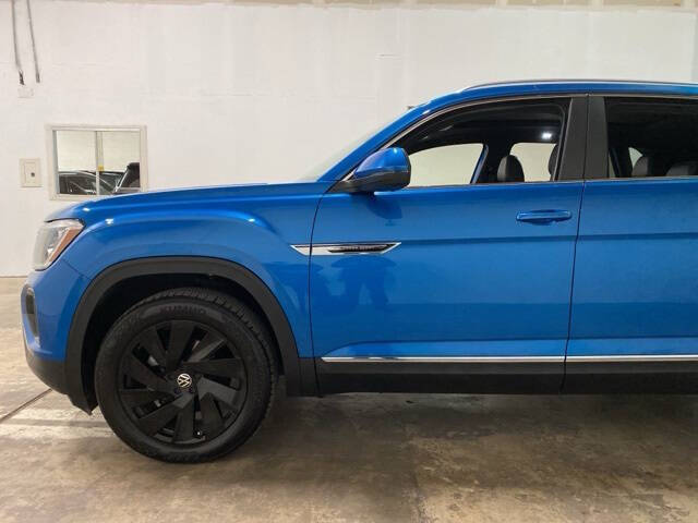 2024 Volkswagen Atlas Cross Sport SEL 4Motion