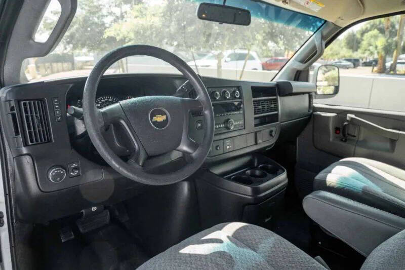 2016 Chevrolet Express 2500