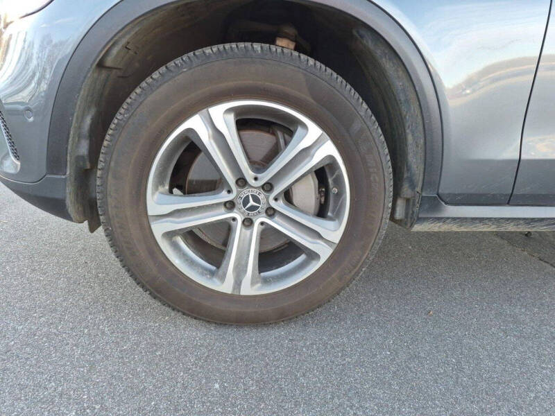 2022 Mercedes-Benz GLC GLC 300 4MATIC