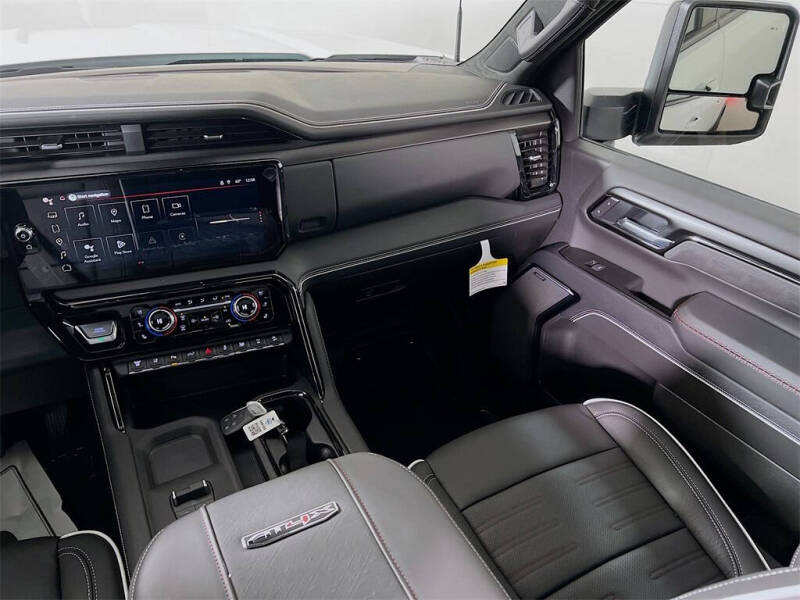 2026 GMC Sierra 2500HD AT4X