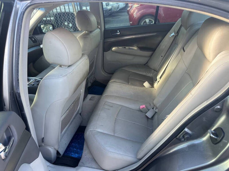 2011 Infiniti G25 Sedan