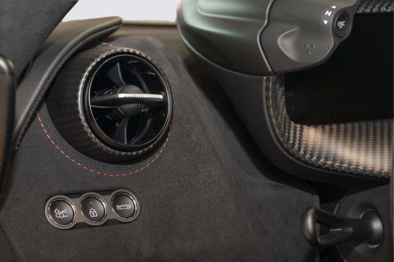 2027 McLaren 750S