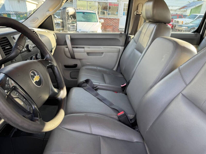 2011 Chevrolet Silverado 3500HD