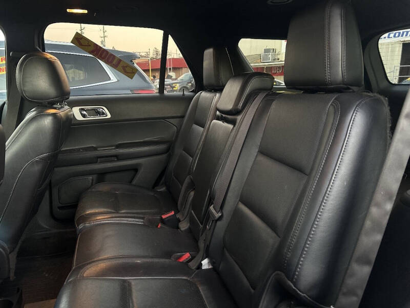 2011 Ford Explorer Limited