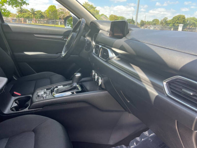 2020 Mazda CX-5 Sport