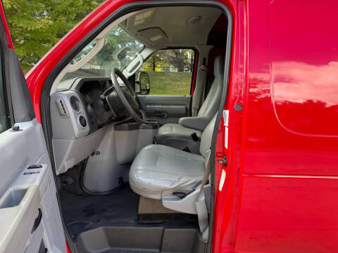 2013 Ford E-Series E-250