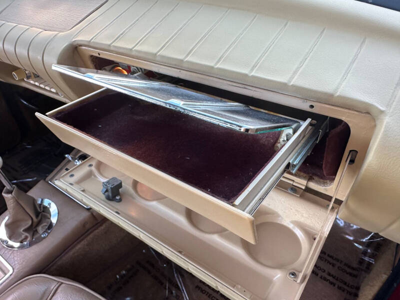 1963 Studebaker Avanti