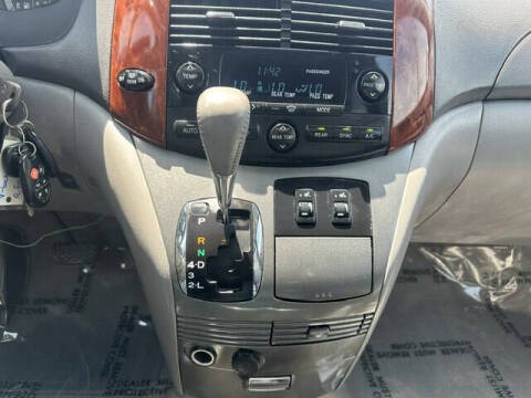 2004 Toyota Sienna
