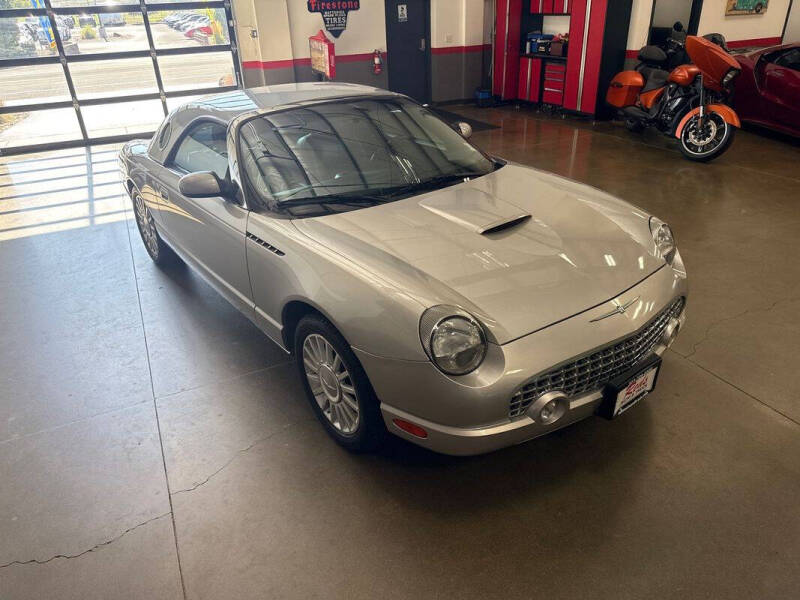 2004 Ford Thunderbird Deluxe