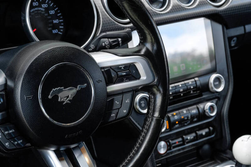 2019 Ford Mustang