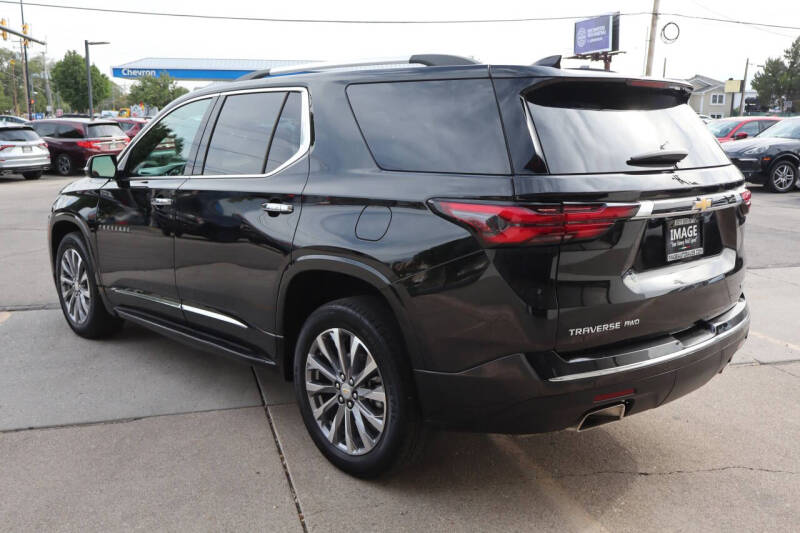 2023 Chevrolet Traverse Premier