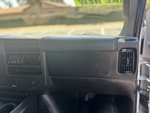 2016 Chevrolet Express 2500