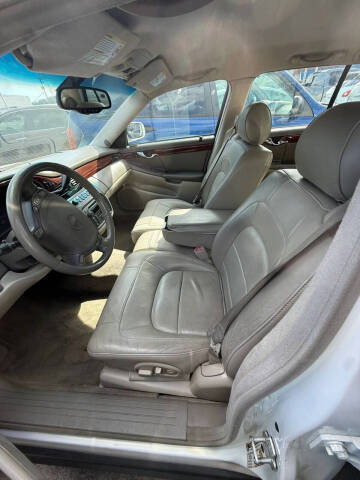 2004 Cadillac DeVille