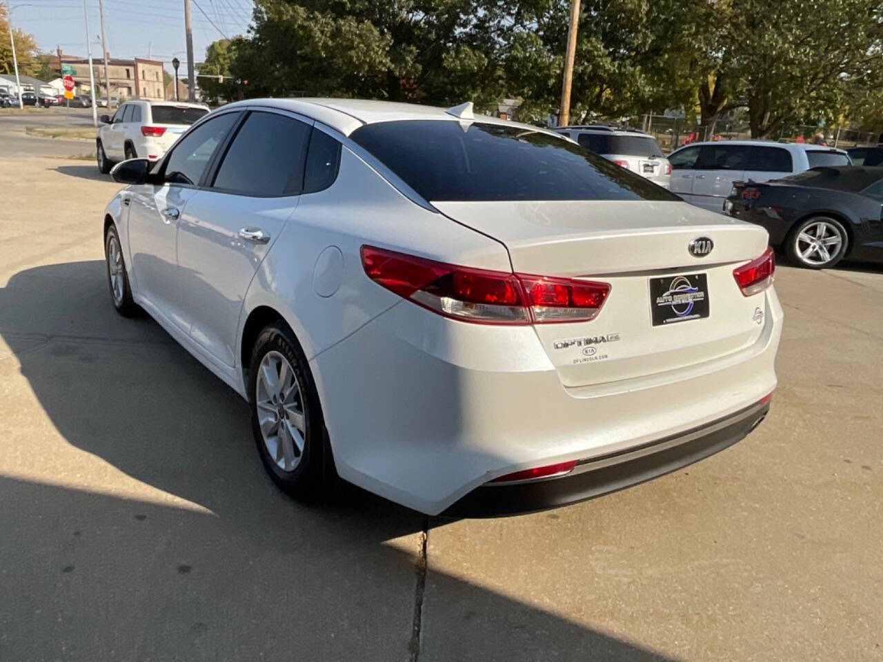 2016 Kia Optima for sale at Auto Connection in Waterloo, IA