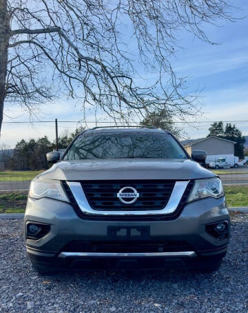 2017 Nissan Pathfinder SL